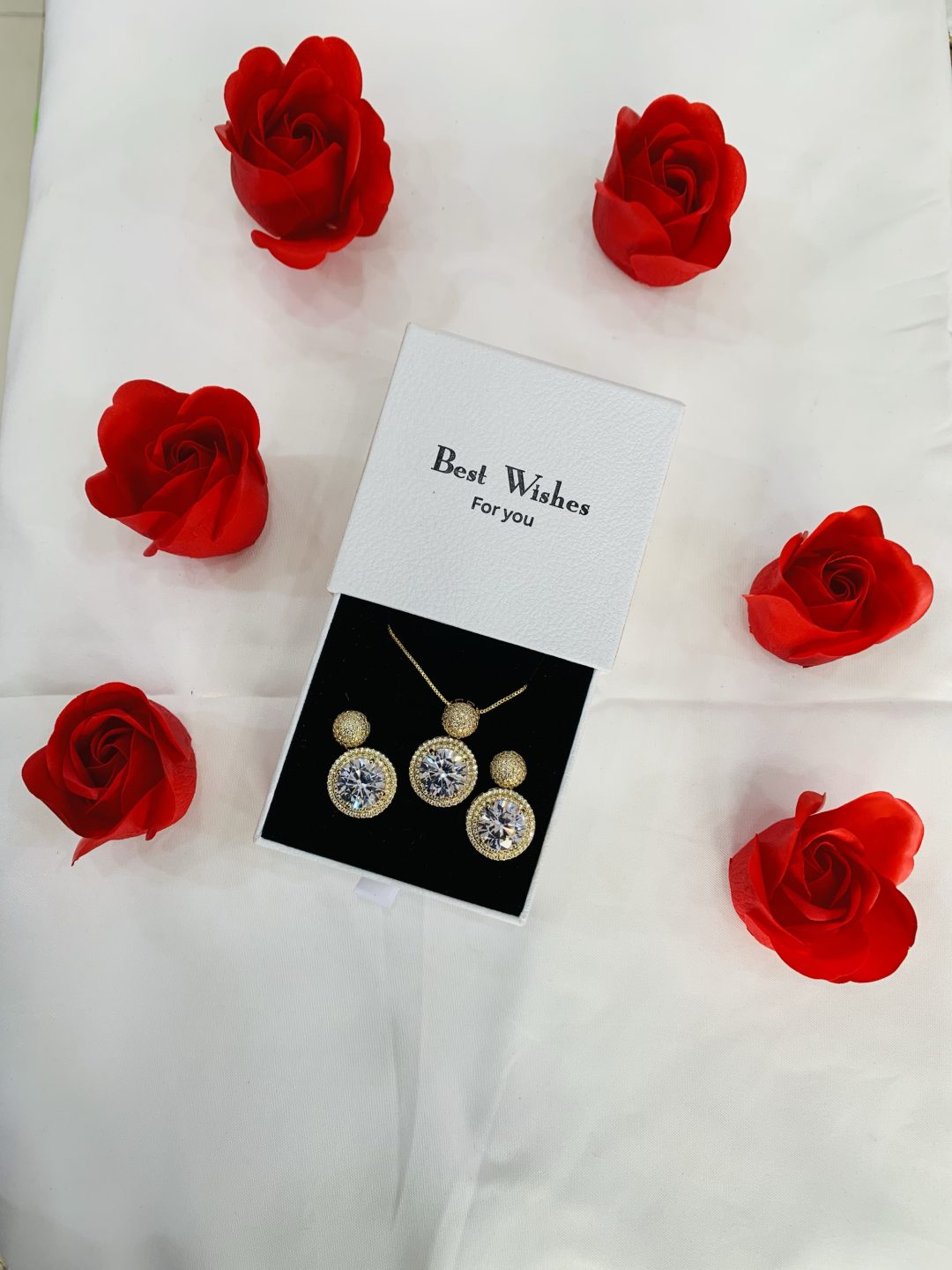 We lady set with best wishes box - Image 3