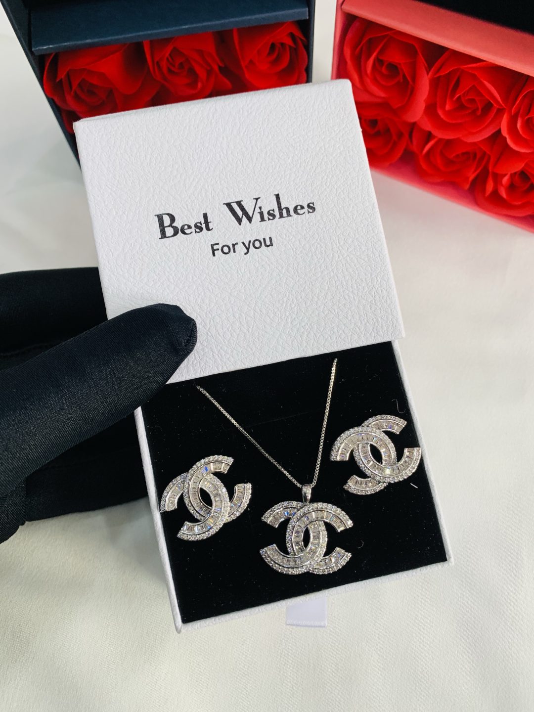 We lady set with best wishes box - Image 2