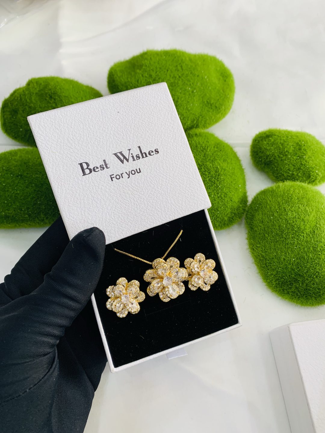 We lady set with best wishes box 007 - Image 3