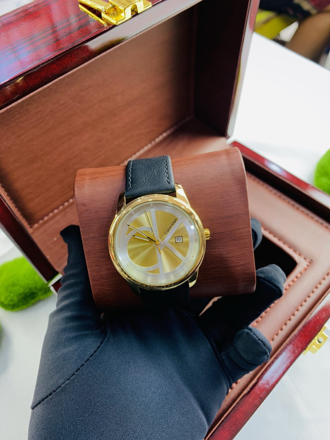 Calvin Klein leather strap luxury watch with exact box - Image 3