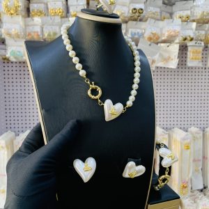 Stella Gold Love pearl