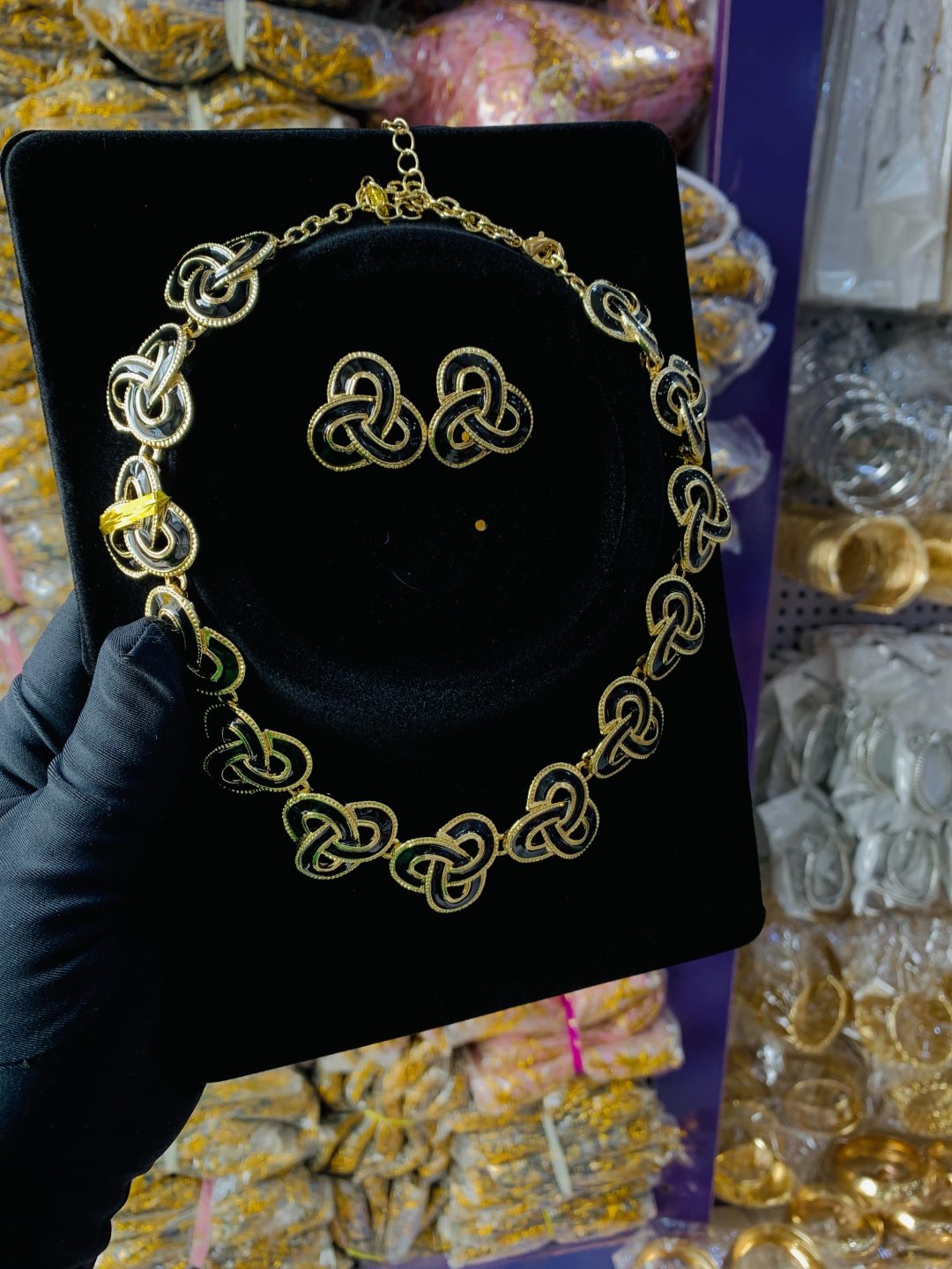 Imperial luxe gold/black  set - Image 2