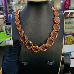 Trendy tassels gold /pink stone