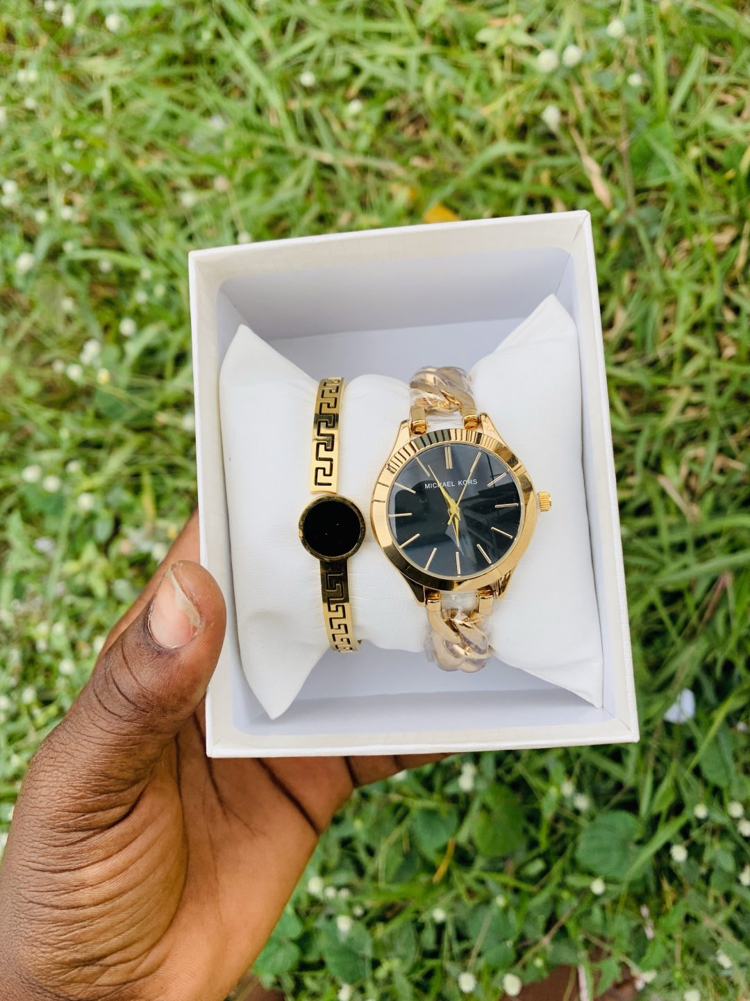 Micheal kors gold/black face watch combo with box