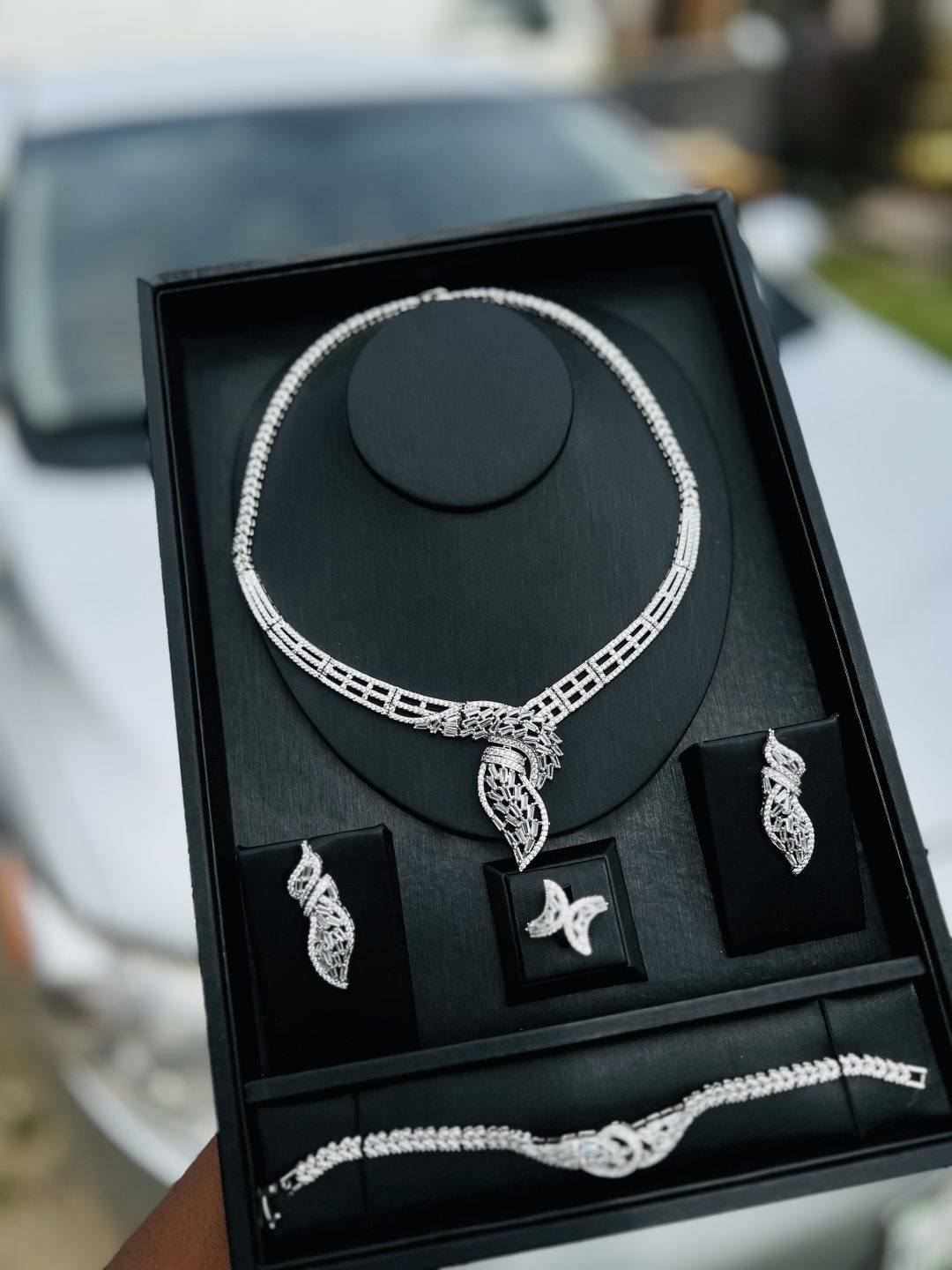 Silver luxury zirconia royal set 001