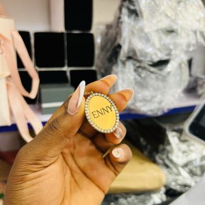 Engraved gold oval stoned necklace