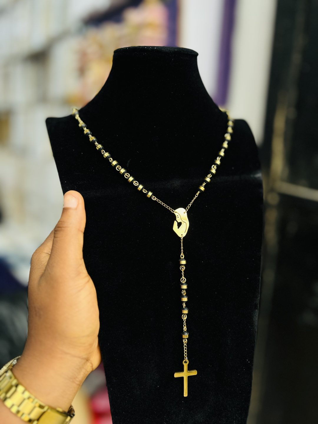 Black and gold designers Rosary 002 - Image 4