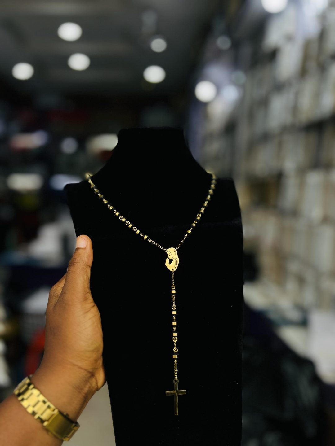 Black and gold designers Rosary 002 - Image 2