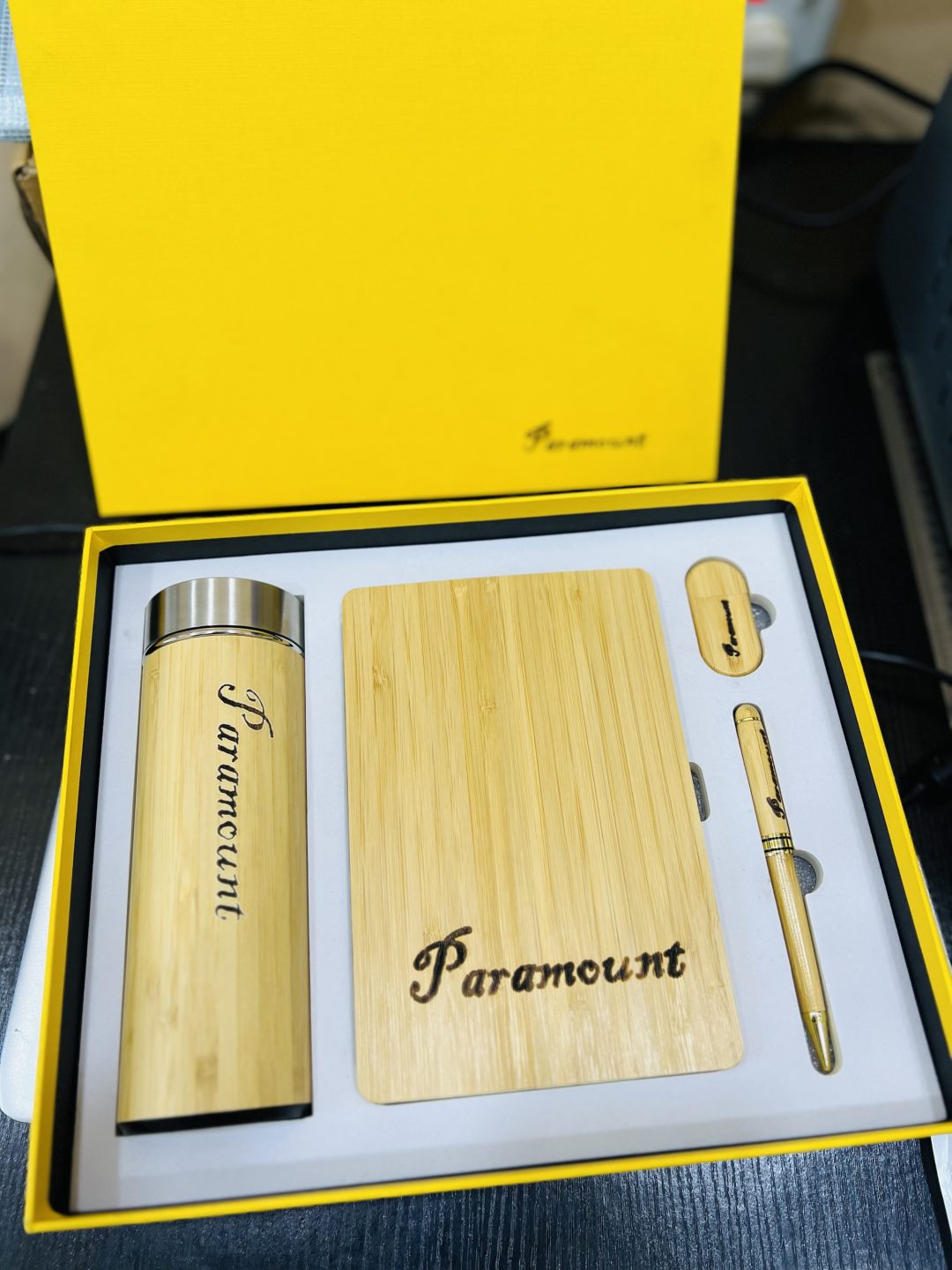 Engraved wooden gift set - Image 7