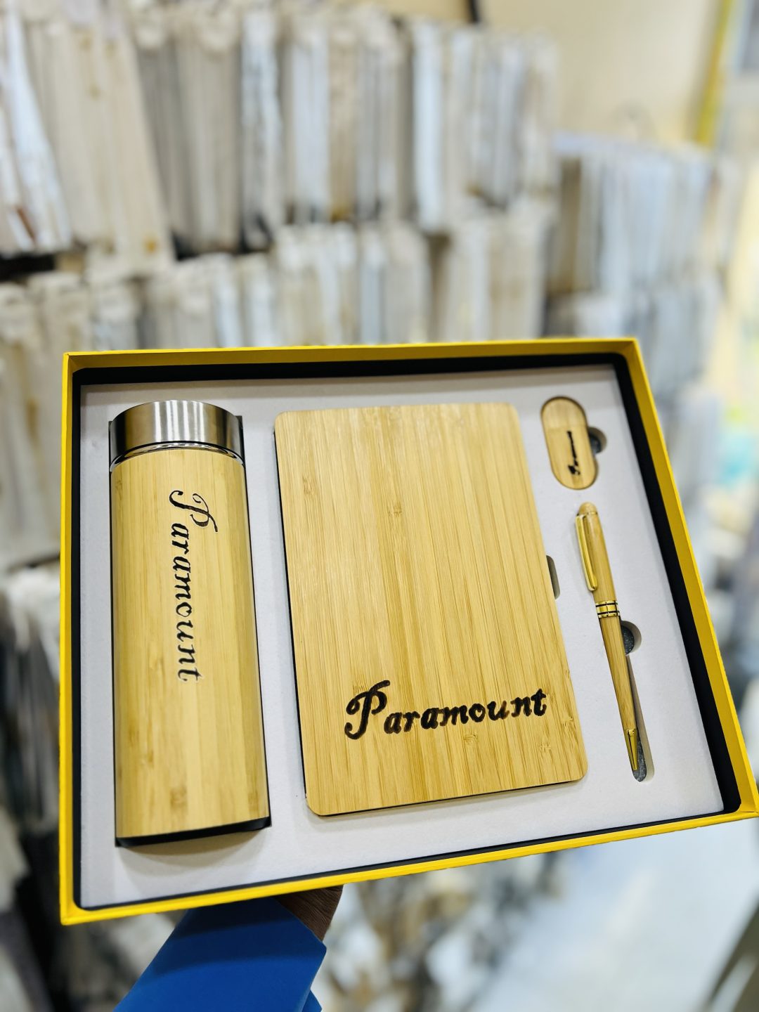 Engraved wooden gift set - Image 5