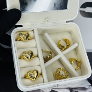 Gold Fashion ring 032