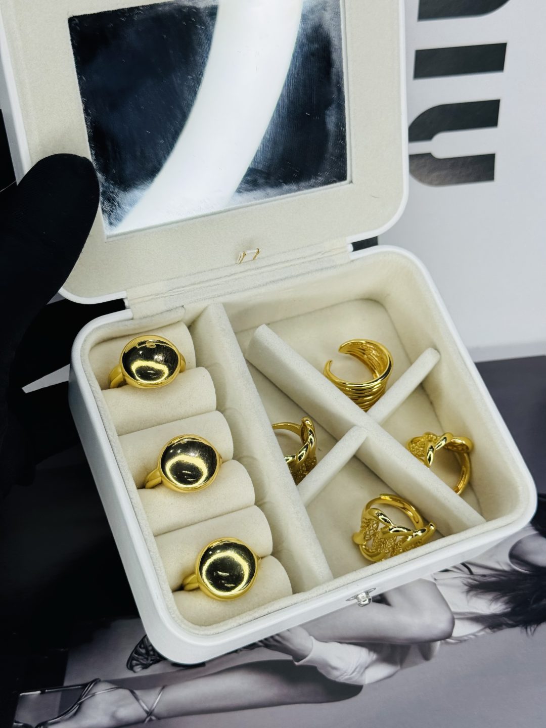 Gold Fashion ring 010