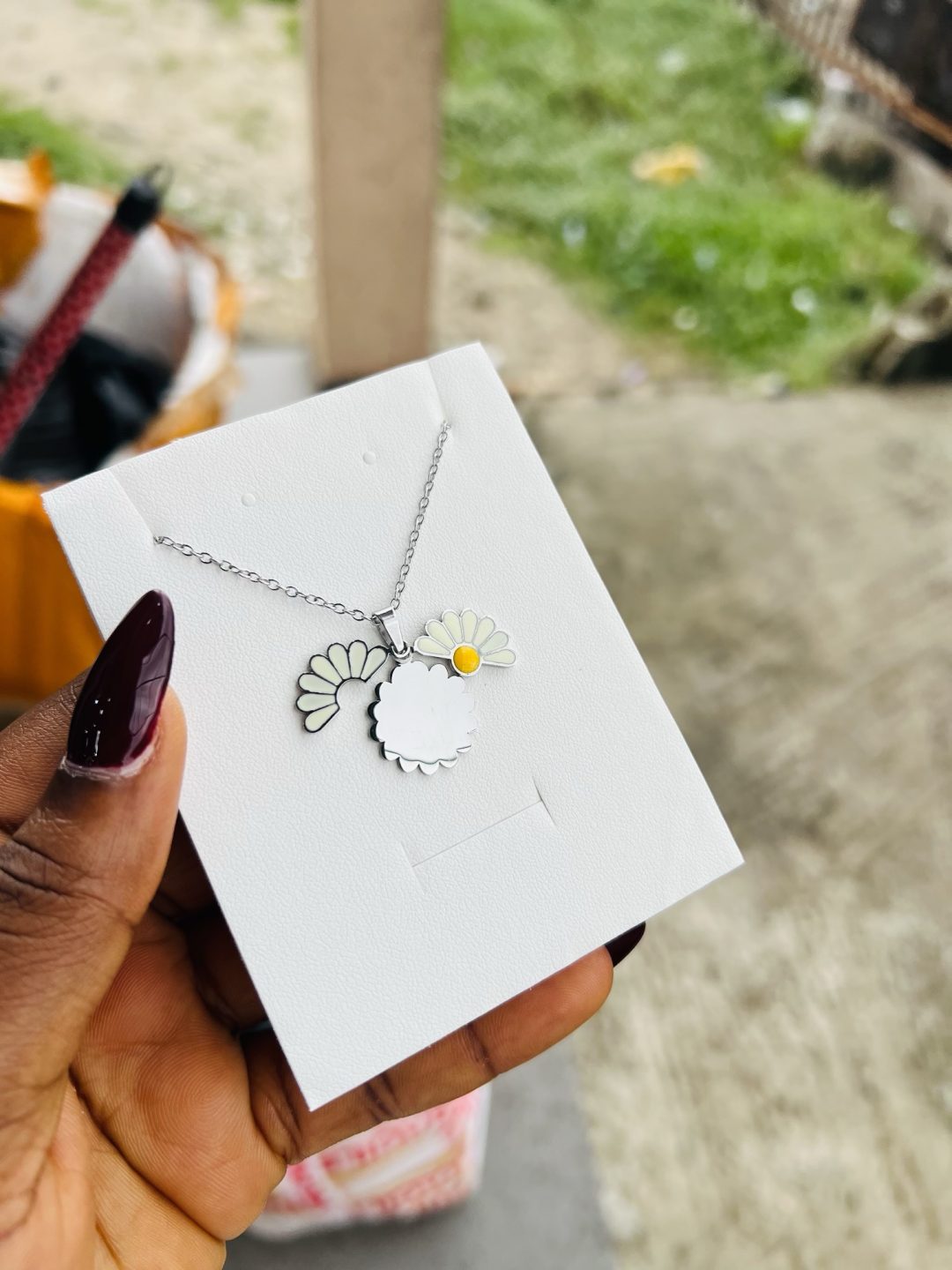 Engraved silver sunflower necklace 003