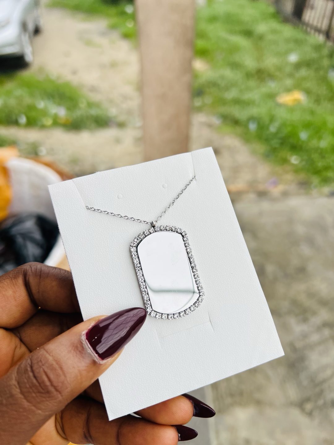 Engraved silver square stoned necklace 002