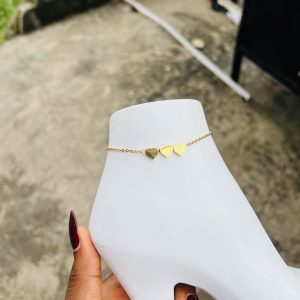 Engraved 3 heart anklets
