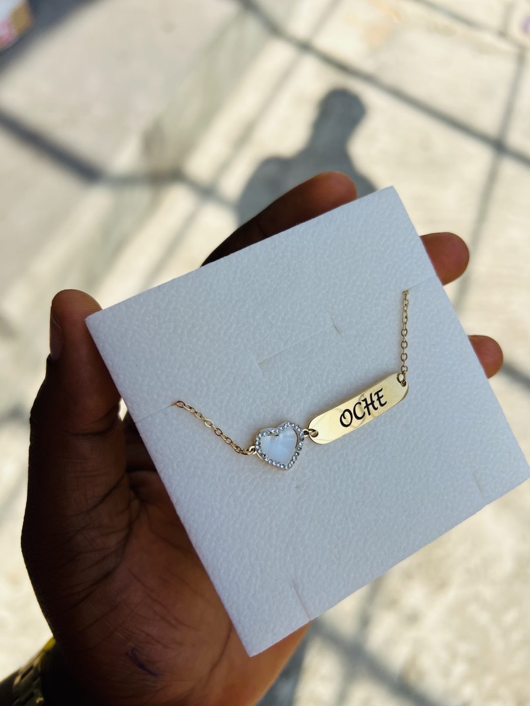 Engraved white stoned love bracelet - Image 11