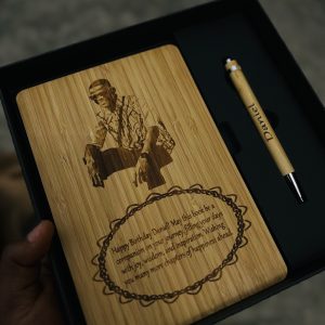 Engraved picture wooden book and pen set