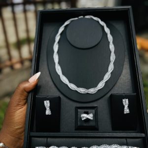 002 Zirconia bridal set