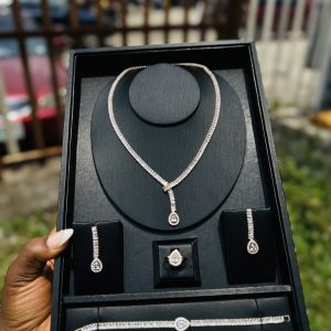 010 Zirconia bridal set (Gold Colour)