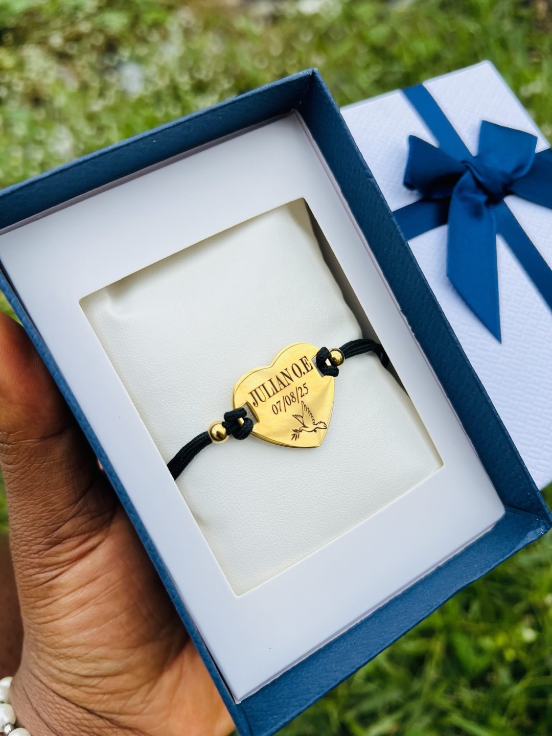 Engraved picture & text drawstring bracelet - Image 7