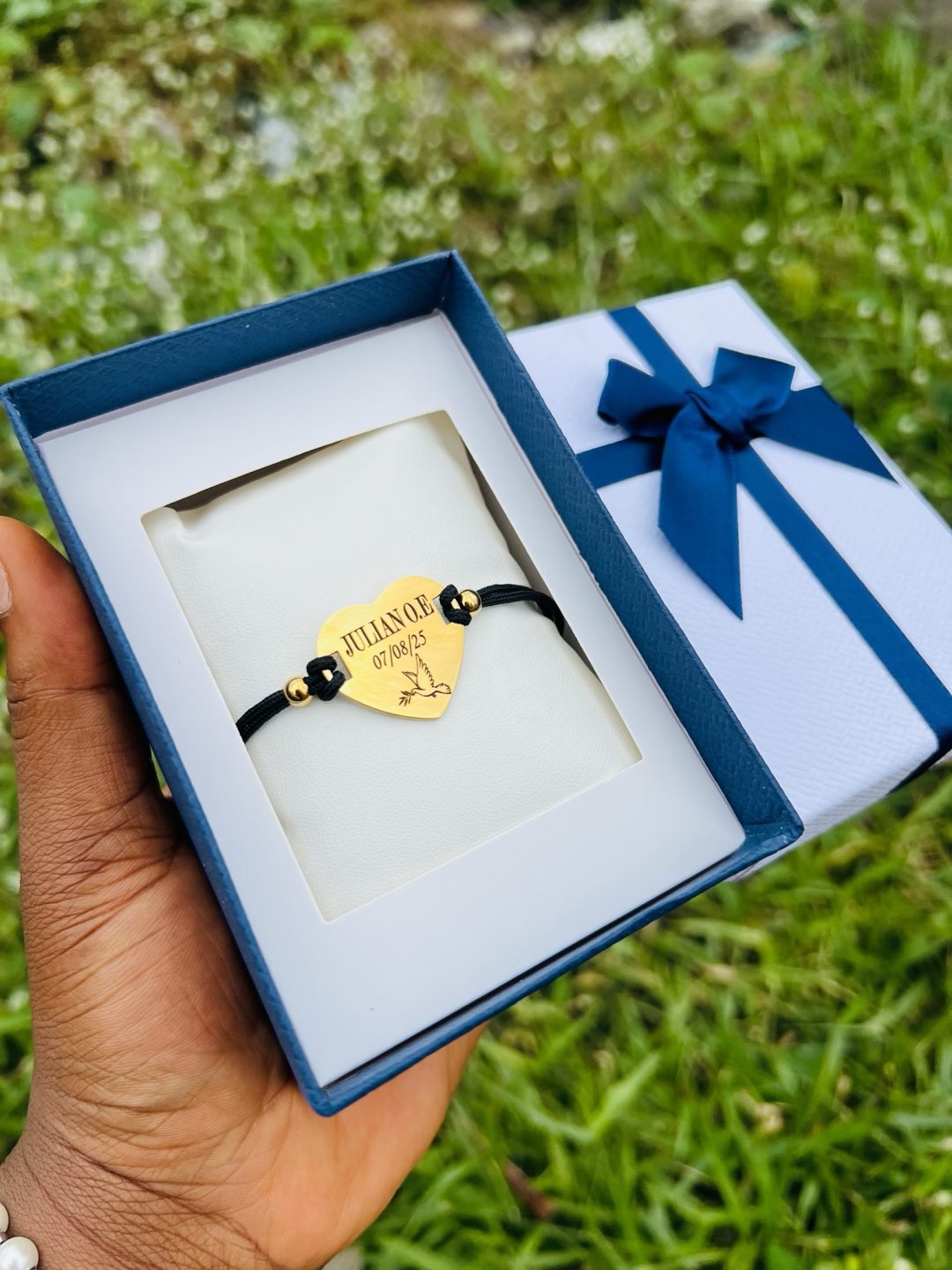 Engraved picture & text drawstring bracelet - Image 8