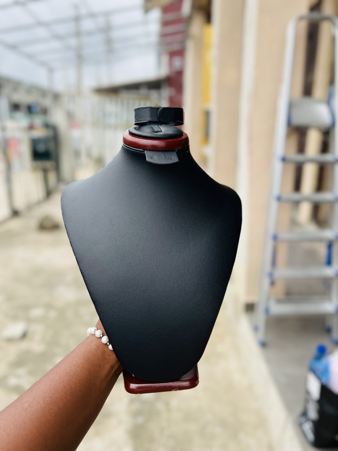 Luxury Wooden leather neck mannequin - Image 8