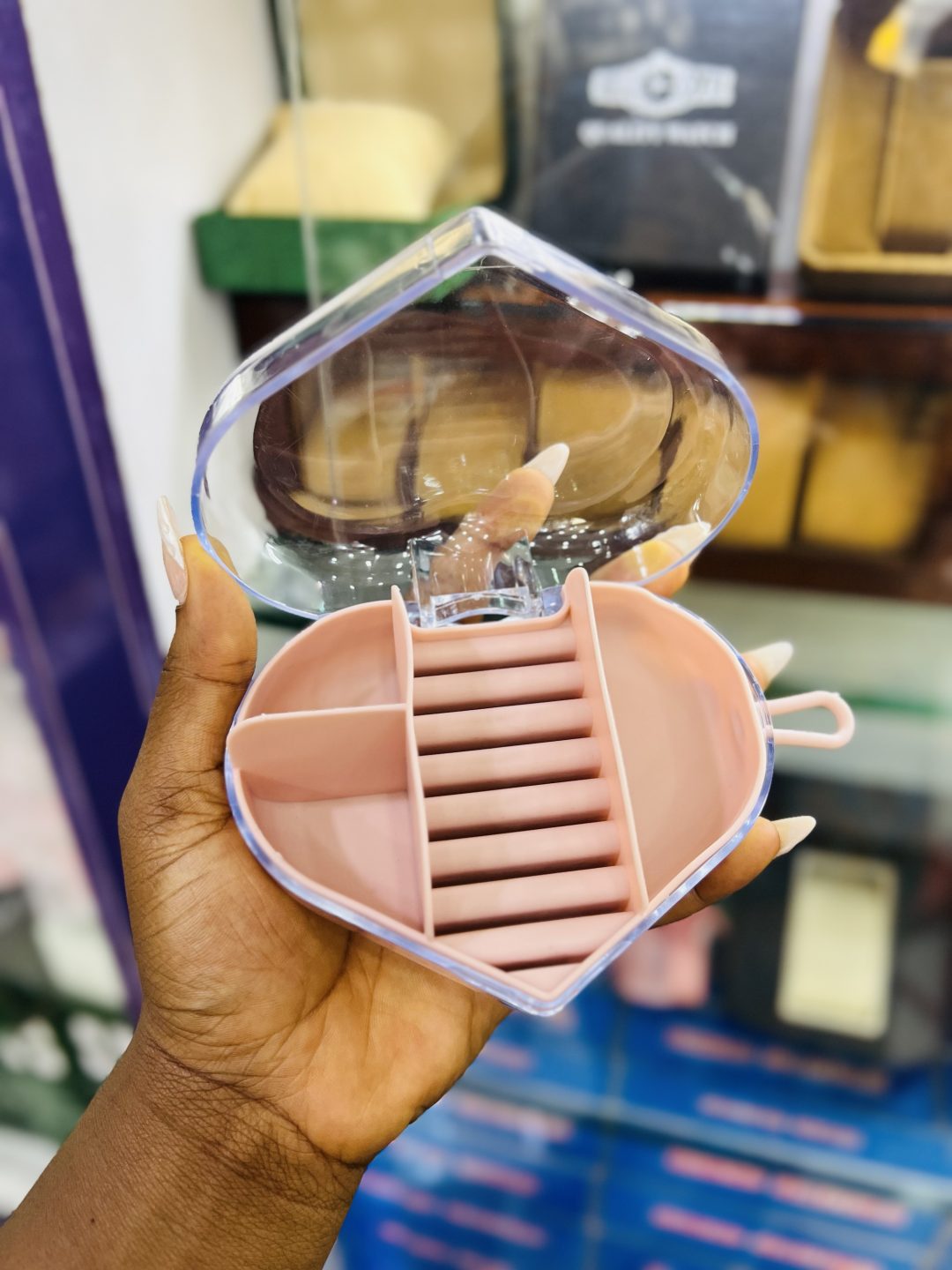 Heart shape pink mini jewelry organizer - Image 4