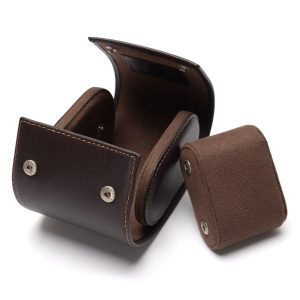 Single black leather watch organizer