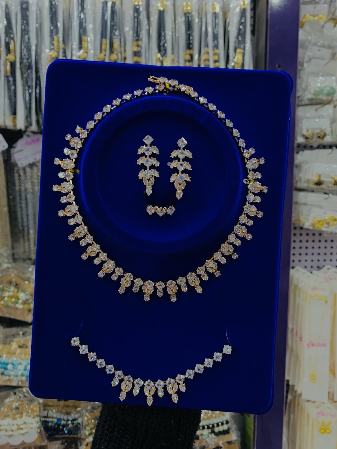 Sapphire shine zirconia gold set - Image 4