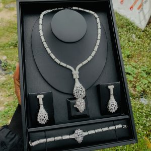Zirconia luxe silver set