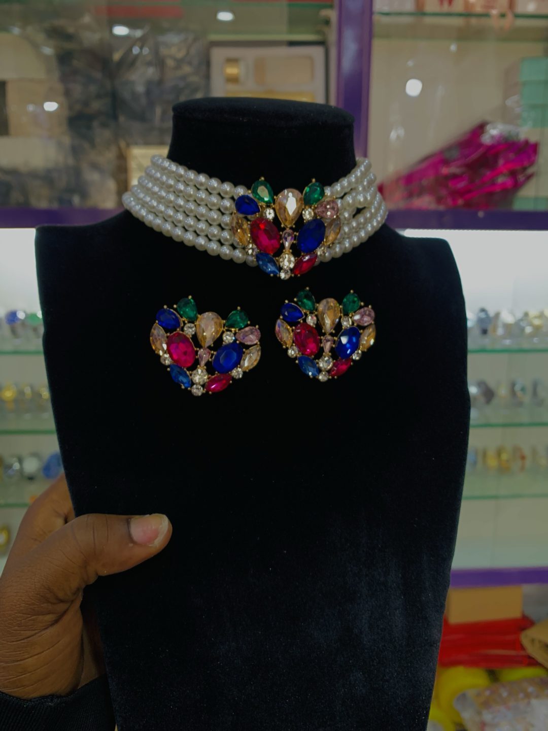 Multicolored pearlescent set