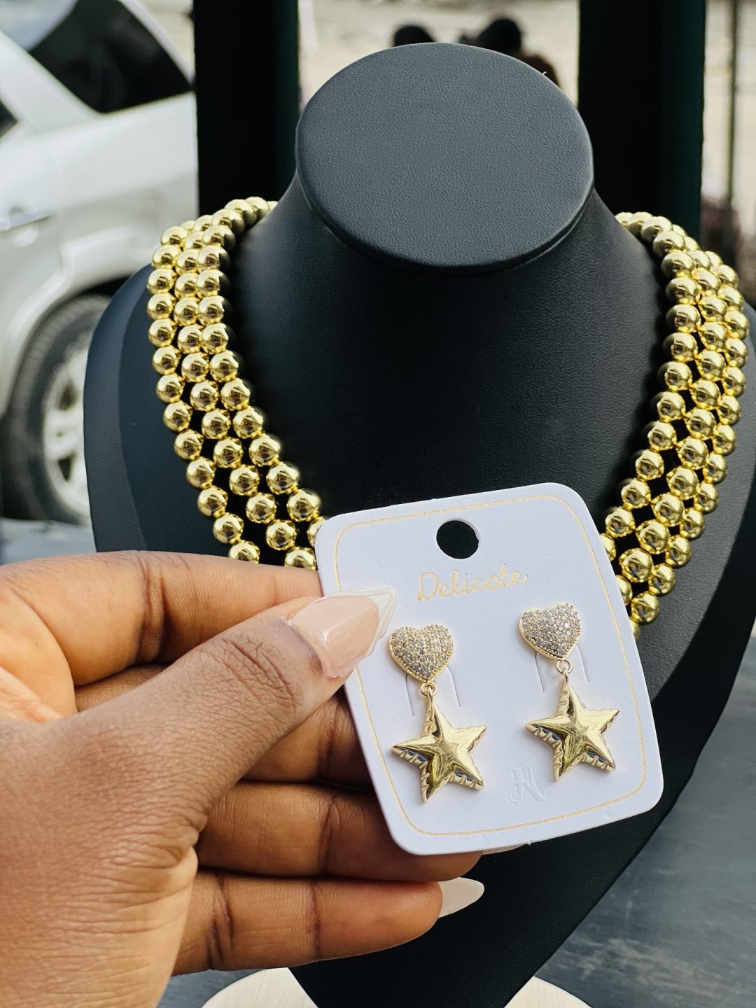 MD love star earrings - Image 4