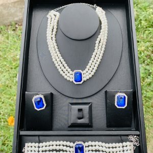 Aurora blue stoned pearls 002
