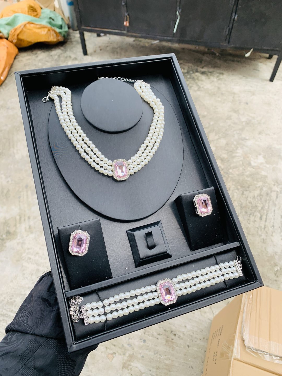 Aurora pink stoned pearls 001 - Image 2