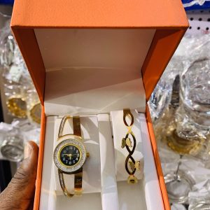 Bracelet wristwatch combo comes with paper box