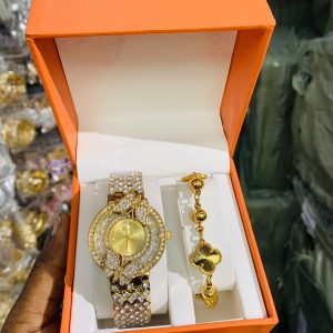 Dior gold watch combo comes  with paper box