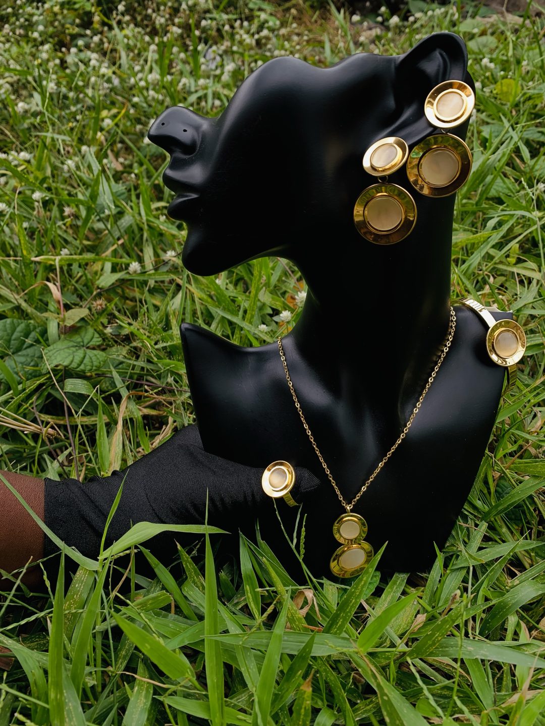 Gold/white steel set 007
