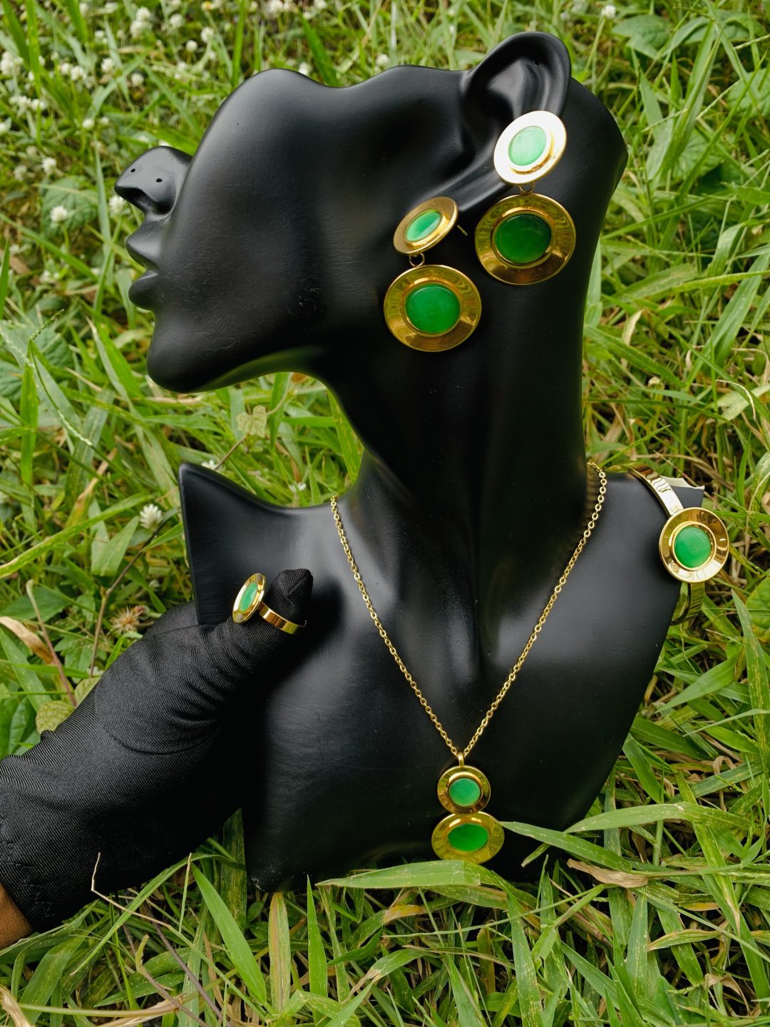 Gold/green steel set 008 - Image 2