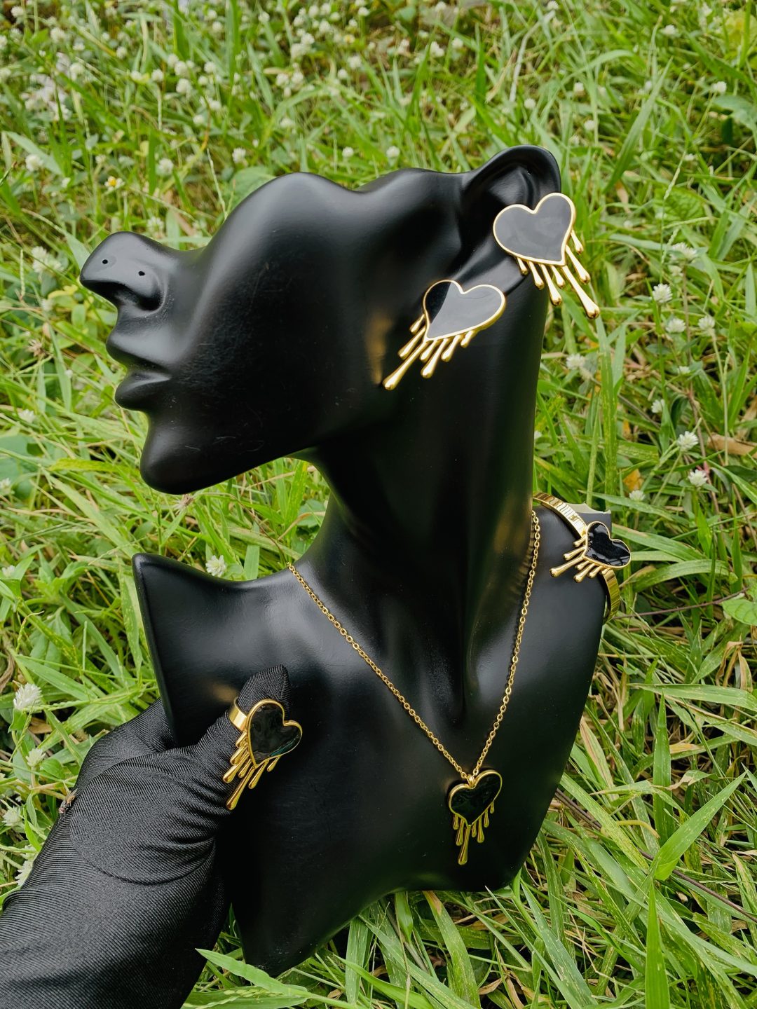 Gold/Black love Steel set 012