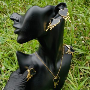 Gold/Black love Steel set 012