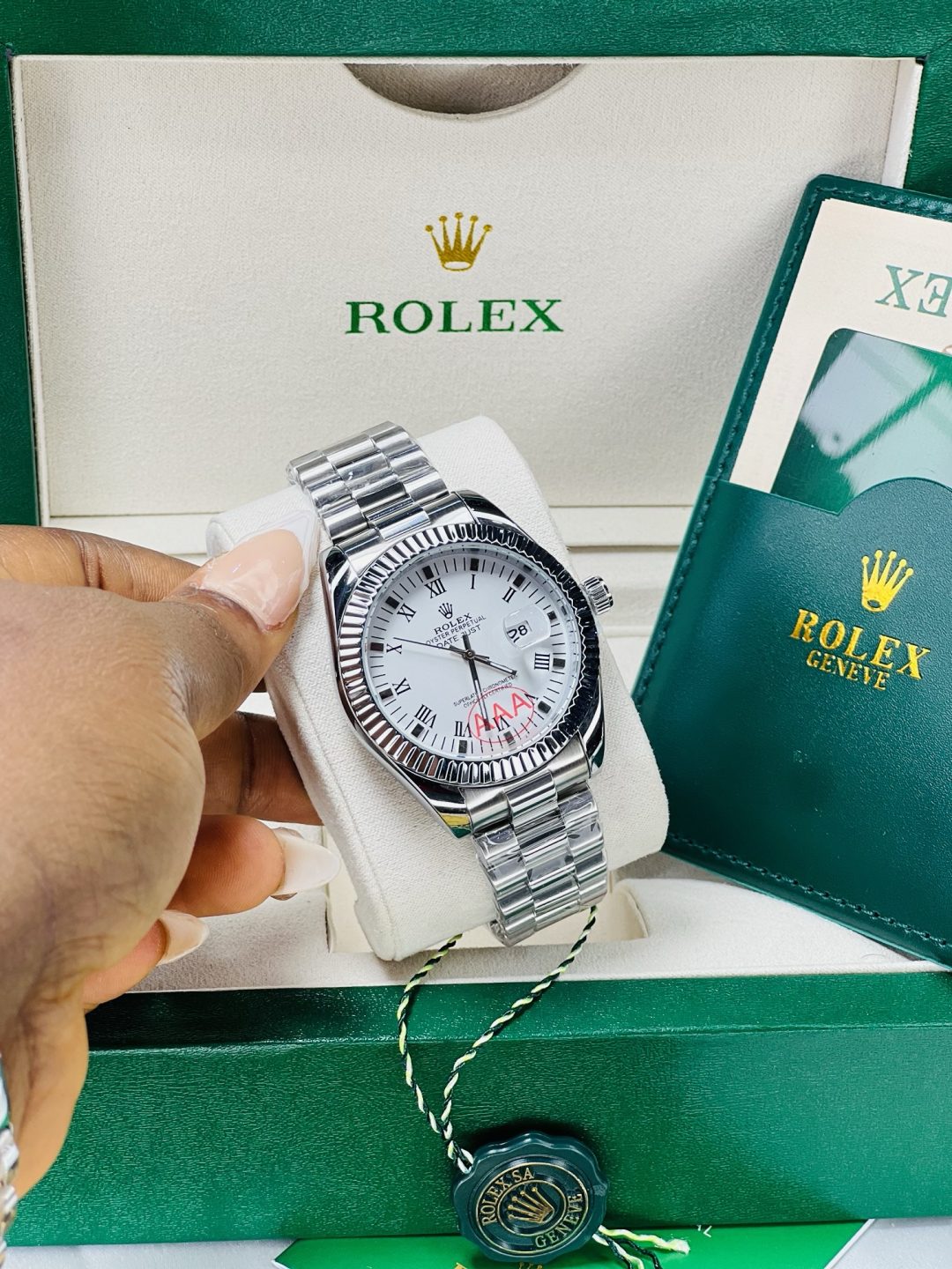 Rolex silver oysters male watch with exact box and bag! - Image 7