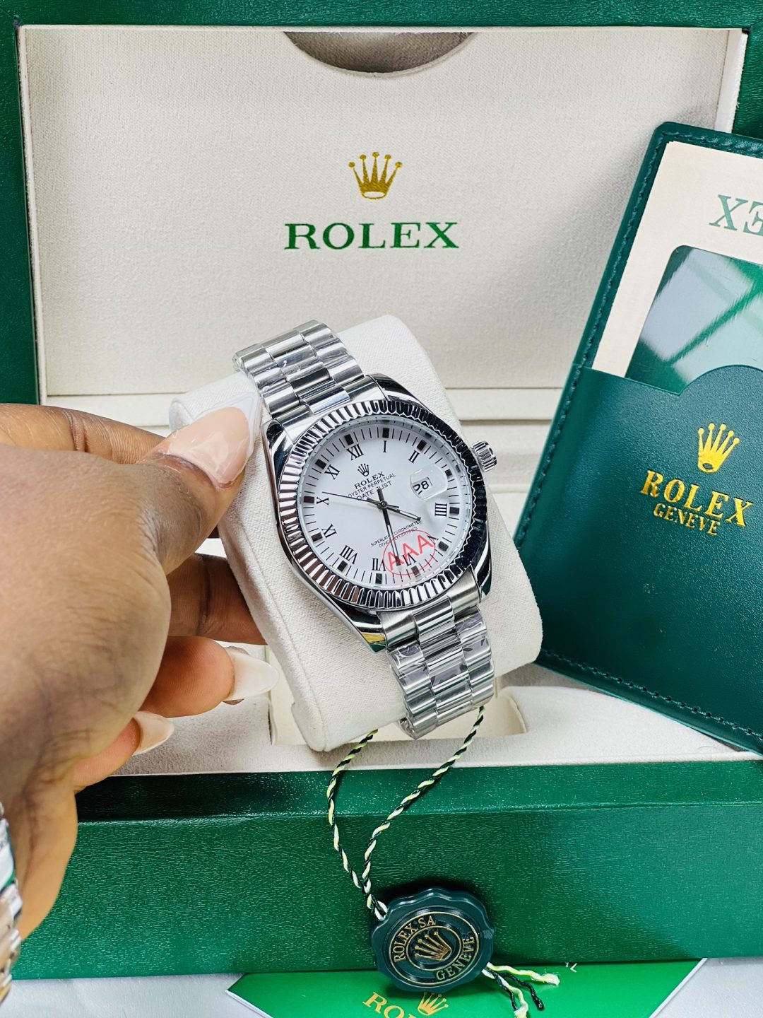 Rolex silver oysters male watch with exact box and bag!