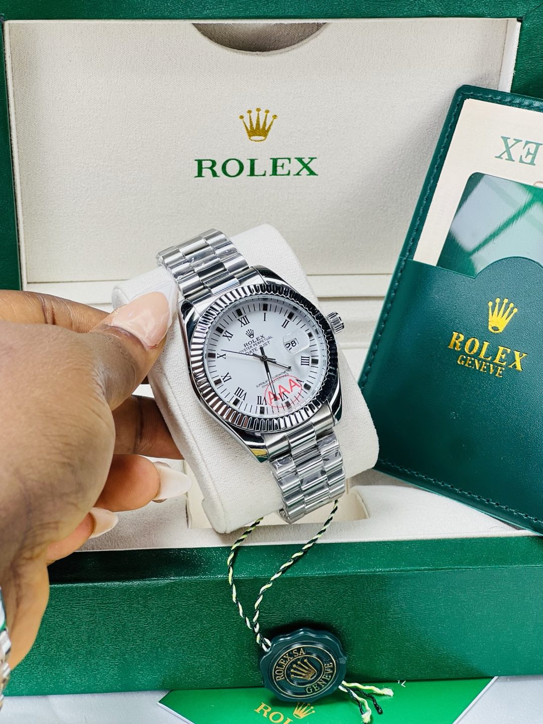 Rolex silver oysters male watch with exact box and bag! - Image 3