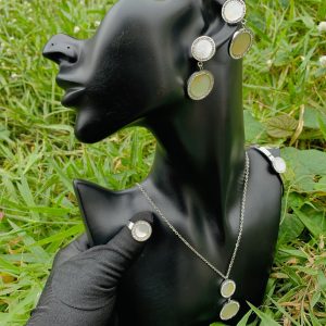 Silver/white steel necklace set 019