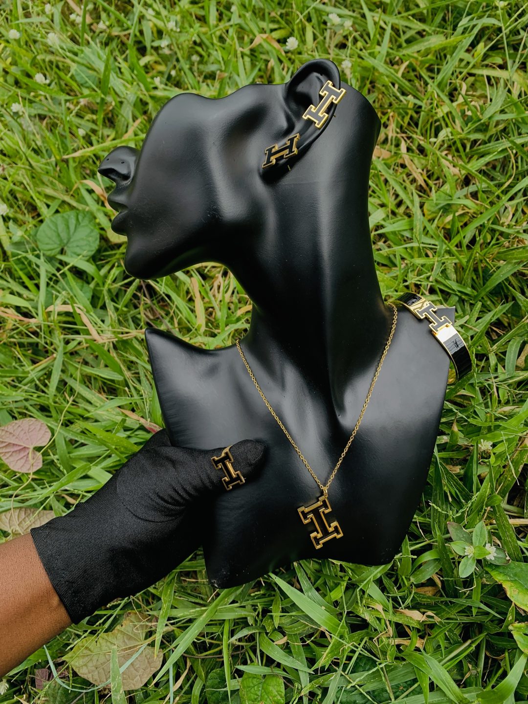 Gold/black Herms steel set - Image 4