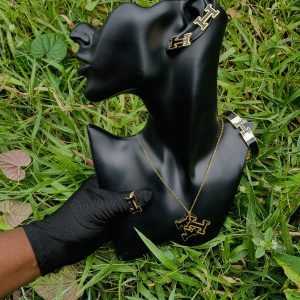 Gold/black Herms steel set