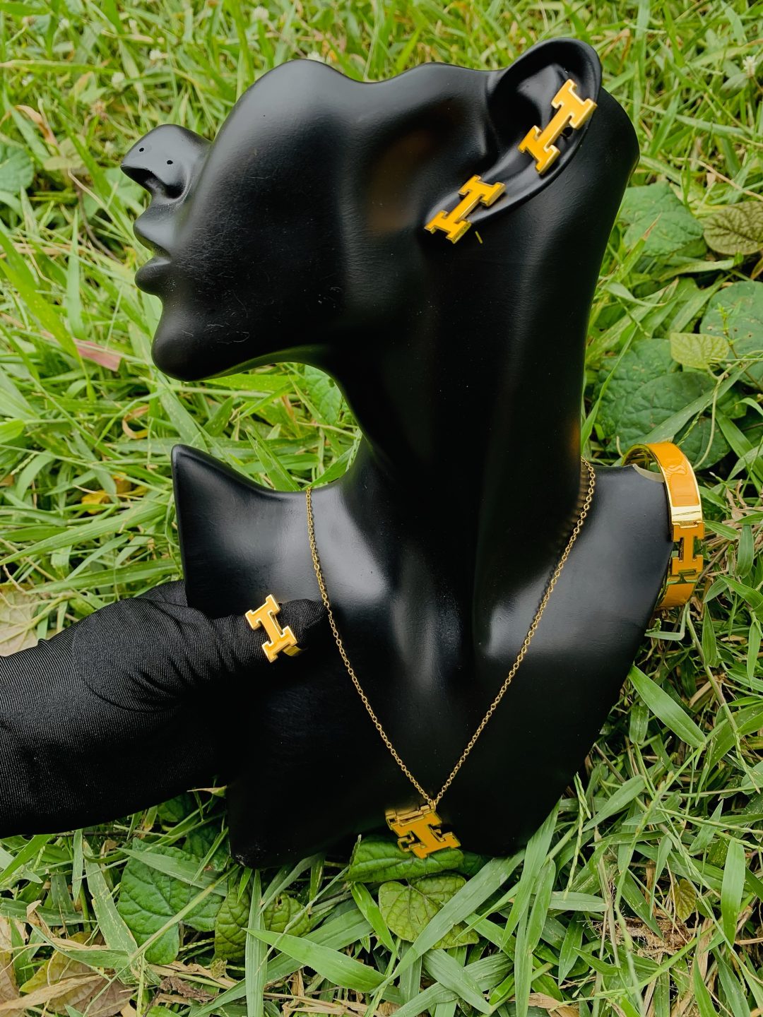 Gold/Yellow herms steel set - Image 4
