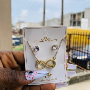 Fashion necklace and earrings 009