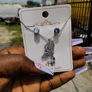 Fashion necklace and earrings 015