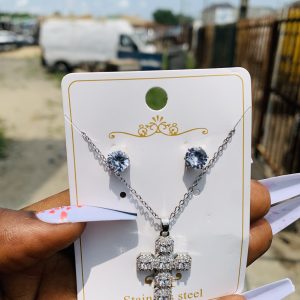 Fashion necklace and earrings 017